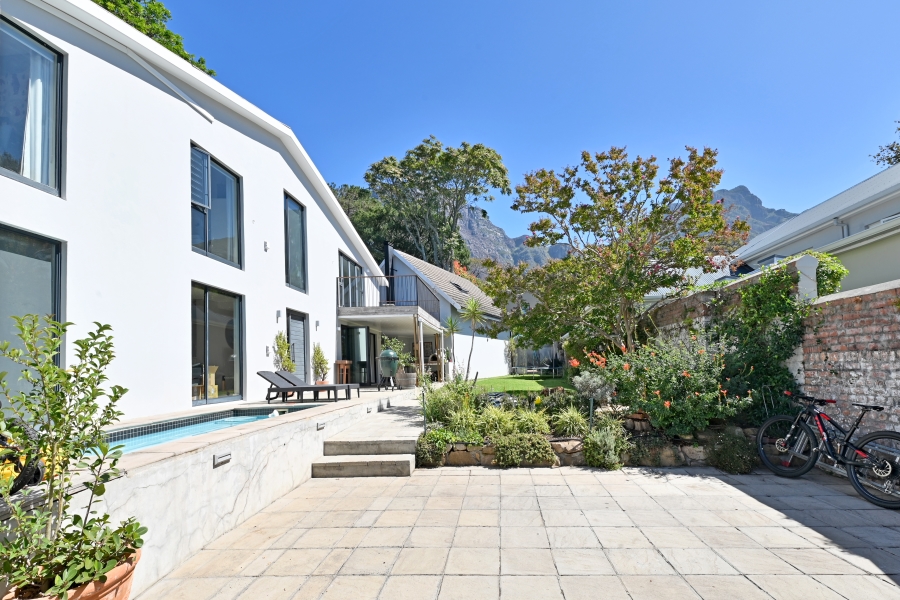 To Let 4 Bedroom Property for Rent in Newlands Western Cape